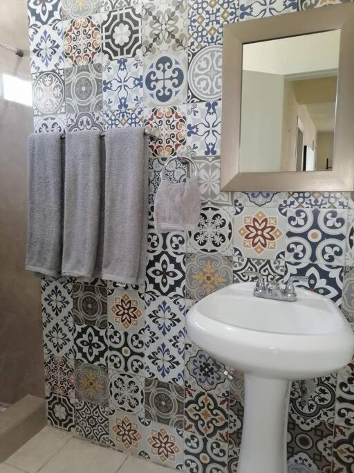 Departamento En Planta Alta, Muy Centrico. Appartement Puerto Peñasco Buitenkant foto